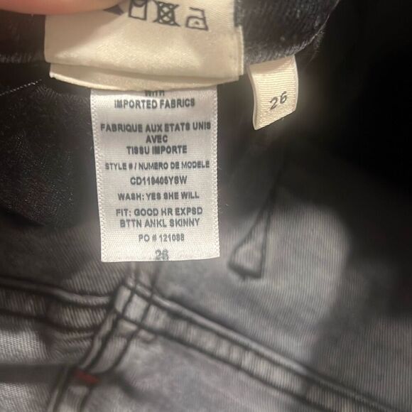 ✨HP✨Alice + Olivia Good Hr Exposed Button Ankle Skinny Black Sz 26 Jeans✨ - Picture 6 of 8